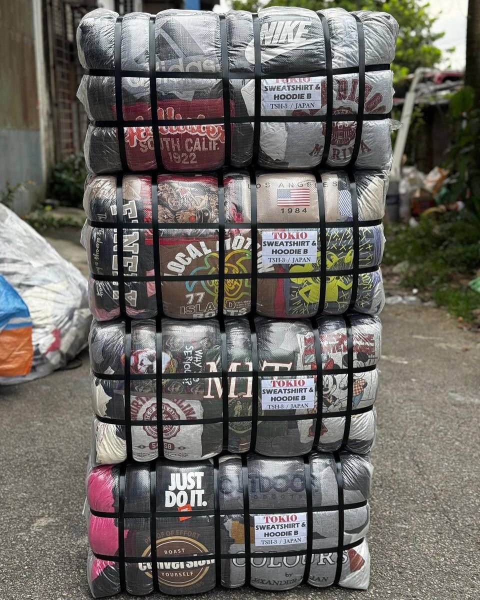 SWEETSHIRT / HOODIE A/B